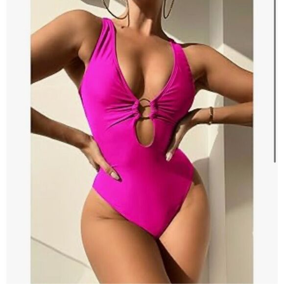 Deep V Neck Cut Out Onepiece Swimsuit size large - Picture 1 of 6